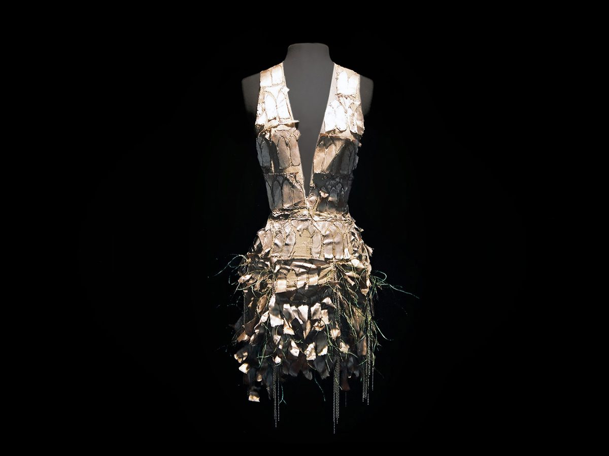 2003-Couture-by-Amy-Karle-09-high-art-fashion-websize